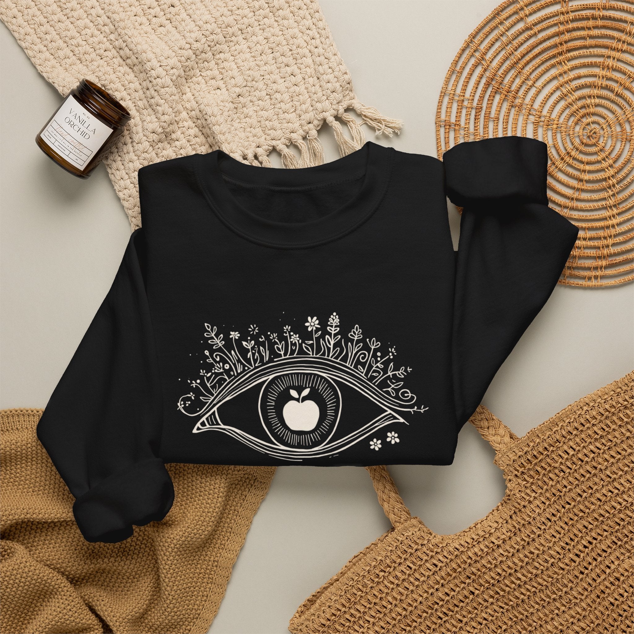 Proverbs 7:2 Apple of my eye: Heavy Blend™ Crewneck Sweatshirt